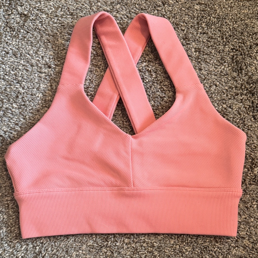 EUC ALO Yoga Coral Ribbed Sports Bra